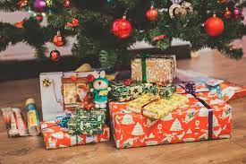 Here's our perennially popular list of 55 inexpensive christmas gifts for everyone on your list. Not Overspending On Christmas Gifts Canyon News