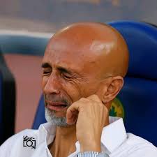 Please lower ur Volume ur Music 🎶 🎵 is very Loud #Mnnnnh lol 😆 😂