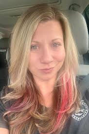 Who can recommend a good hair stylist for blonde and bright colors in  Cookeville?