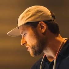 Martin Skow Røed (@martolini)