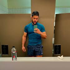 Roberto Caceres (@robcz_) • Instagram photos and videos