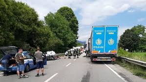 Due camion, di cui incidente sulla a1 5. Incidente Sulla Statale 45 Bis Un Morto E Lunghe Code 7 Luglio 2020
