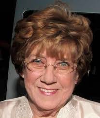 Lorraine Trahan's Instagram, Twitter & Facebook