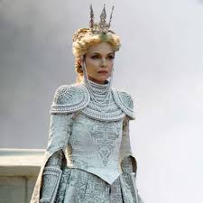 Disney plus wird auch im august 2020 durch weitere filme, serien, dokumentationen und extras erweitert. Disney Im Juni 2020 Maleficent 2 Im Stream Und Weitere Filme Und Serien Film Tv Musik