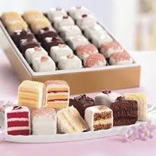 Petits Fours Flavor Combo Ideas Desserts Food Mini Cakes