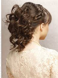 32 Cutest Prom Hairstyles For Medium Length Hair For 2020 Prom Hair Medium Medium Hair Styles Hair Styles