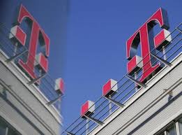 Navazuje tak na svou vánoční komunikaci a zdůrazňuje spojení neomezených dat v. T Mobile Pres Leto Nabidne Bezplatne Neomezena Data Ceskenoviny Cz