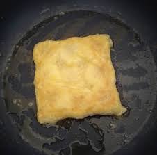 Resep pancake pisang cukup sederhana kok, tidak berbeda jauh dengan cara petunjuk resep: Resipi Pancake Pisang Ala Street Food Thailand Yang Lazat Dan Mudah Ini Raih 6 9k Retweets