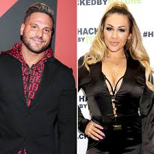 Jen is also popular for appearing on family vacation along with her former boyfriend. Ronnie Ortiz Magro Accuses Jen Harley Of Viciously Assaulting Him Again Indiansapidnews Com