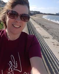 Geraldine Halpin doing the Loveboth 5K Your Way in Skerries, Dublin!  💖🏃‍♀️👏 #LoveBoth #SupportMothers #5kYourWay