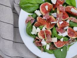 Mettez les coquelets dans une cocotte avec les oignons émincés, l'ail écrasé, le mélangez et faites cuire le tout à feu moyen pendant 40 minutes. Que Faire Avec Des Figues Aux Fourneaux