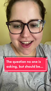 Must read books that I think help with long term weight loss/ body trust  mindset #booksthatchangedmylife #weightlossmindset #weightlosshelp #md  #doctor #mindsetmotivation #mindsetmatters