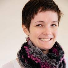 Gretchen Ellis's Instagram, Twitter & Facebook