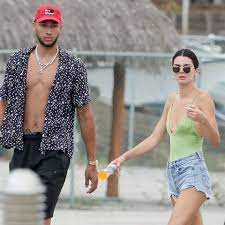 At the time of the interview, jenner appeared to be very much committed to simmons. Mtv France Pourquoi Kendall Jenner Et Ben Simmons Facebook