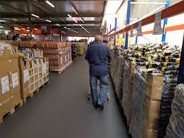 Mere, bare imply a scant sufficiency. Mere Store In Czestochowa A Russian Hard Discount Store It S Already Open The First In Poland It Looks More Like A Warehouse Than A Supermarket World Today News