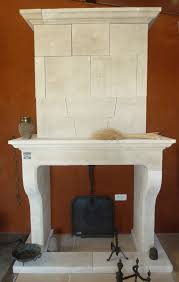 Cheminee Provencale Avec Trumeau Et Socle En Pierre De Provence En Vente Chez Atelier Alai Decoration Interieure Boutique Trumeau Decoration Interieure Blanc
