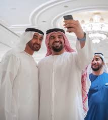 قال قائد الحرس الثوري الإيراني اللواء حسين سلامي إن الإمارات قلقة من الحوثيين، وإذا اشتعلت عملياتهم ضد الإمارات سيحدث فيها ما يحدث في السعودية. Aljassmi Ø­Ø³ÙŠÙ† Ø§Ù„Ø¬Ø³Ù…ÙŠ On Twitter Ù‚Ø§Ø¦Ø¯ÙŠ ÙˆØ°Ø®Ø±ÙŠ
