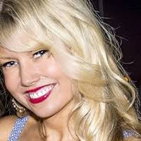 Angie Bollinger's Instagram, Twitter & Facebook