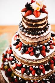 Outdoor Brazilian Wedding With The Bride In A Corset Wedding Cake Rustic Brazilian Wedding Amazing Wedding Cakes