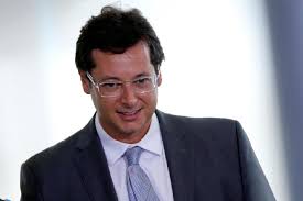 Fabio wajngarten, the press secretary for brazilian president jair bolsonaro, tested positive for coronavirus days after meeting with u.s. Pejabat Brasil Yang Temui Trump Terinfeksi Virus Corona Dunia Tempo Co