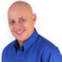 Wayne Oweis — Reviews & Property Sales