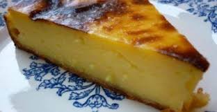 Gateau Au Lait Et A La Semoule Ultra Moelleux Parfume A La Vanille Et Au Citron Cuisine Momix En 2020 Flan Patissier Sans Pate Flan Patissier Creme Pour Gateau