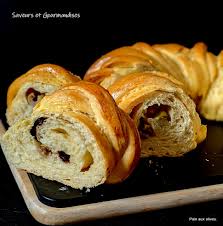 Saveurs Et Gourmandises Couronne Aux Olives En 2020 Alimentation Gourmandise Olives