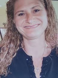 Winnie Vaughn's Instagram, Twitter & Facebook