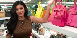 Kylie jenner men t shirt crew neck short sleeve t shirts cotton summer tee tops. Kylie Jenner Showed Fans Her Organized Closet While Wearing Skims