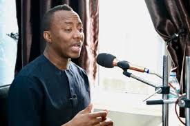#sowore2019 #takeitbacktv omoyele sowore visit aac party secretariat port harcourt valentine watch party for sowore with young community leaders ogun and lagos surburb. Sowore On Cupp I Will Never Be Part Of Any Coalition With These Corrupt And Morally Bankrupt Parties Sahara Reporters