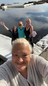 Met up with our Kimmy Joe today and what a lovely lady she is. She often  drives all the way from Nottingham all the year around to come here for a  swim