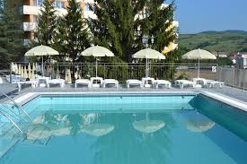 Das hotel vacanta ist eine ausgezeichnete wahl, wenn sie geoagiu bai besuchen möchten. Germisara
