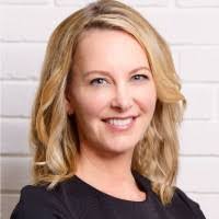 Trina Hayes's Instagram, Twitter & Facebook