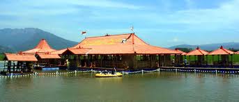 Namun kini kampung itu hingga kini, kampung bali tak hanya di tanah abang, tapi ada juga kampung rawa bali, bali. Wisata Kampoeng Rawa Semarang Utiket