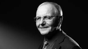 He is the brother of the journalist jean françois kahn. Bevd5lce Cpqxm