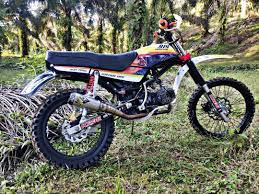 ﻿ untuk waktu kali ini kami akan memaparkan info gambar modifikasi motor trail terlengkap terbaru terkece tentunya,kita akan memberikan modifikasi motor trail dari bermacam merek dan type semua. Kct Racing Honda Win Mufller By Kct Racing Exhaust Facebook