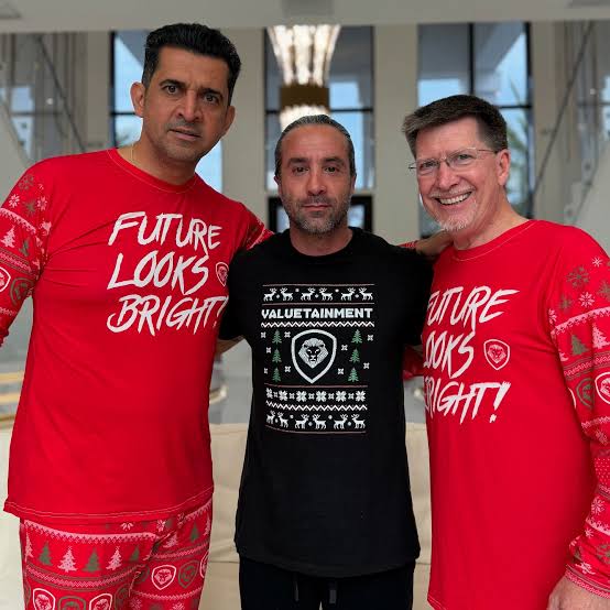 images?q=tbn:ANd9GcTtOowc4TdARYdTNp0p7bv