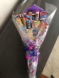 Cheap And Easy Birthday Gifts For Boyfriends Diy Candy Bouquets Candy Bouquet Diy Candy Bouquet Valentines Candy Bouquet