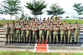 Bayangkan ada satu lagi angkatan tentera malaysia dalam angkatan tentera malaysia itu sendiri. Perjumpaan Panglima Angkatan Tentera Tentera Darat Malaysia Facebook