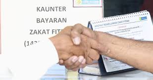 Kebenaran potongan gaji untuk bayaran zakat secara ansuran diberikan kepada maik oleh jabatan buruh di bawah seksyen 24 (2) (e) akta kerja (1995). Zakat Uji Keimanan Kita Kepada Allah