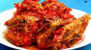 Coba resepnya berikut ini untuk keluarga di rumah. Resep Ayam Goreng Balado Rumah Makan Padang Lifestyle Fimela Com