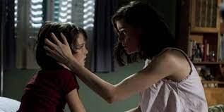 Sin spoilers entraba al cine con muchas ganas,despues de ver las promos y demas. Hombres De Papel Intruders