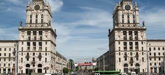 Jun 19, 2021 · stolica jest od lat miastem tolerancyjnym, w którym wsparcie dla parady równości było zawsze spore. Minsk Bialorus Wirtualny Przewodnik Turystyczny Navtur Pl