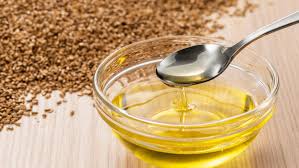 Using flaxseed gel is a great way to apply the benefits of flaxseed to your hair topically, and to get amazing hold for your style! Benefits Of Flaxseed Gel For Hair And Skin Bodywise