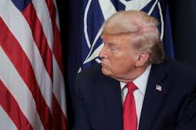 Atrito entre Trump e UE reflete nova ordem mundial e acende alerta para o Brasil