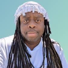 So many men overstuff their pants pockets—and nothing kills style faster.  Heed these tips to streamline your lower half. 🔗https://on.wsj.com/3SiAmHC 