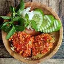 Sambel geprek pedes ngaco, sambel paling dasar dari setiap sambal yang ada di indonesia. Ayam Geprek Pedas Photos Facebook