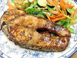 Grill until the salmon is uniformly pink in the center. Alhamdulillah Sedap Bahan Bahan 4 Keping Isi Ikan Salmon 1 Sudu Besar Halia Yang Disagat 2 Sudu Besar Kicap 1 Sudu Besar M Salmon Food Pork