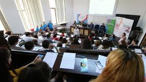Listele provizorii cu candidații admiși la umf carol davila au fost publicate. Aproximativ 4 600 De ParticipanÅ£i La Simularea Examenului De Admitere In Universitatea Carol Davila