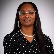 Verna Harper's Instagram, Twitter & Facebook